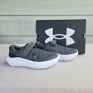 Under Armour UA BPS Surge 4 AC Hook & Loop Sneaker Youth SZ 11K Grey Athletic
